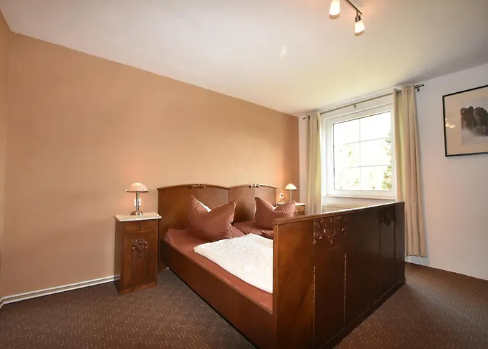 Betty Bei Heiligendamm Mit Garten Hinter Bollhagen